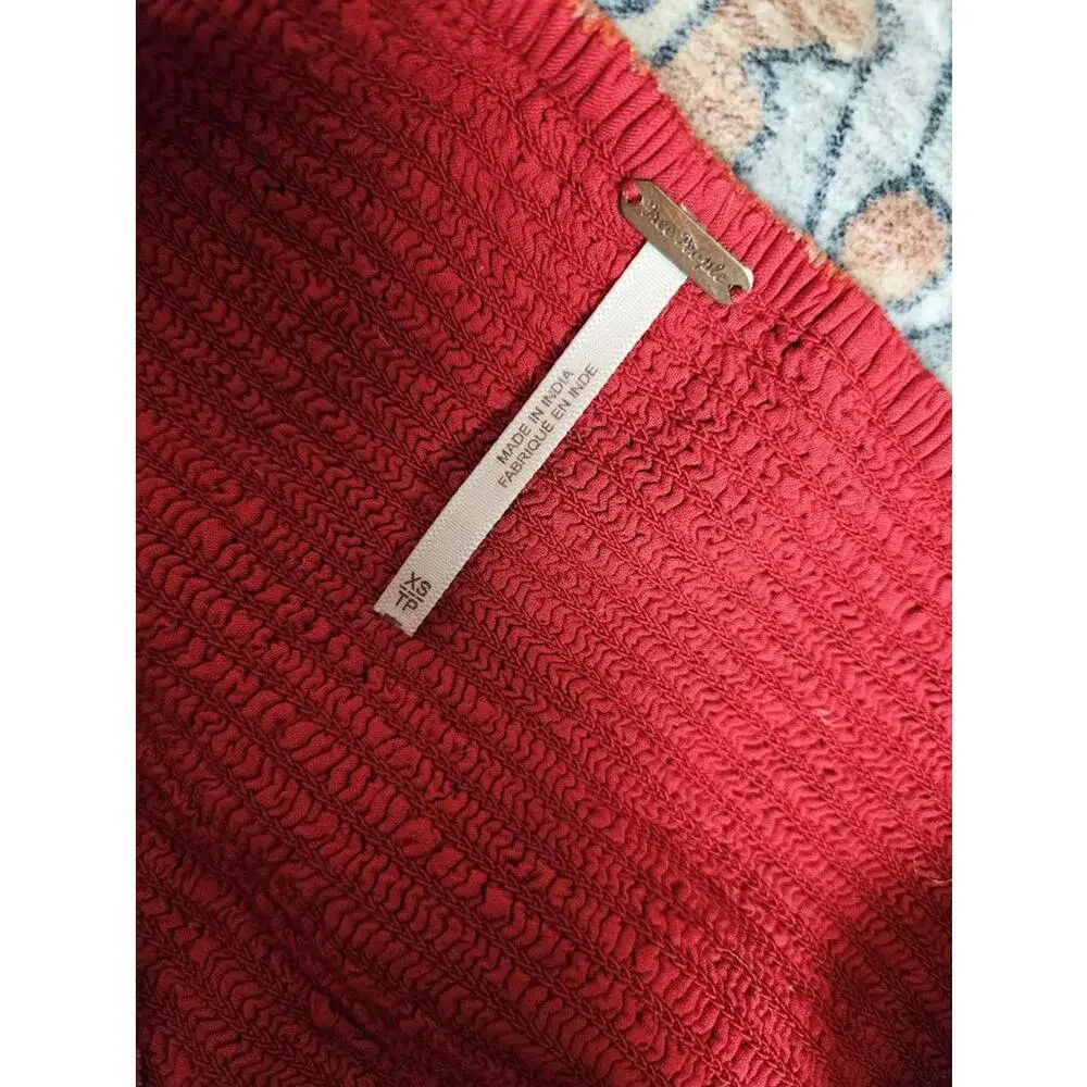 Free People Red Plaid Smocked Top Ruffle Off Shoulder Cottagecore Romantic XS - Picture 4 of 4